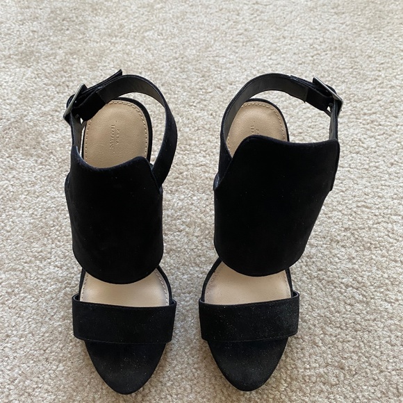 Zara heels - Picture 1 of 3